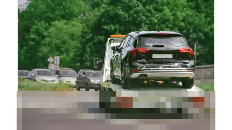 Memahami Ragam Truk Derek di Indonesia: Fungsi Vital dan Keunggulan Tiap Model untuk Evakuasi Aman Memahami Ragam Truk Derek di Indonesia: Fungsi Vital dan Keunggulan Tiap Model untuk Evakuasi Aman