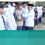 Mendikdasmen Abdul Mu’ti Kunjungi SMAN 4 Aceh Tamiang Pasca-Banjir, Ajak Siswa “Tetap Semangat”