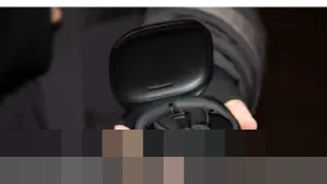 Mengejutkan! Shokz OpenFit Pro, Earbud Open-Ear dengan Reduksi Kebisingan yang Mumpuni untuk Komuter