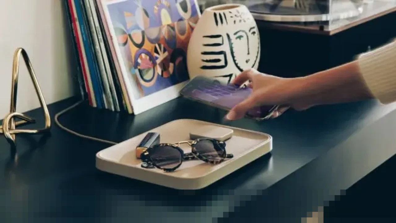 Mengubah Fungsi Charger: Valet Twelve South Hadirkan Pengisi Daya Nirkabel sebagai Karya Seni Dekorasi Rumah