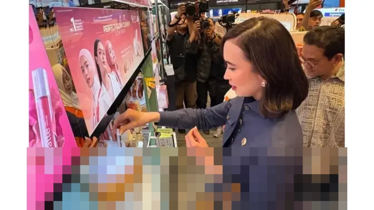 Menpar Widiyanti Pastikan Bali Ramai Turis Saat Nataru, Kunjungan Wisman Capai 7 Juta