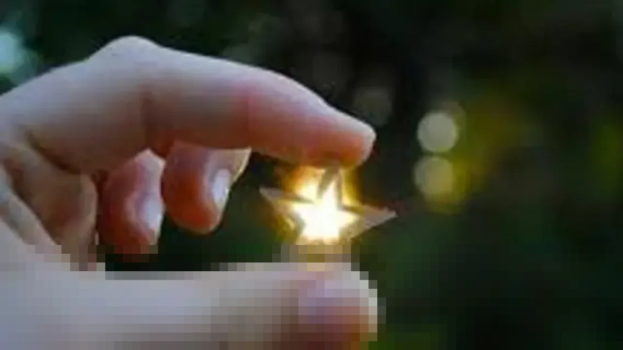 Menyambut Tahun Baru 2026: Deretan Warna Ini Dipercaya Membawa Keberuntungan bagi Tiap Zodiak Menyambut Tahun Baru 2026: Deretan Warna Ini Dipercaya Membawa Keberuntungan bagi Tiap Zodiak