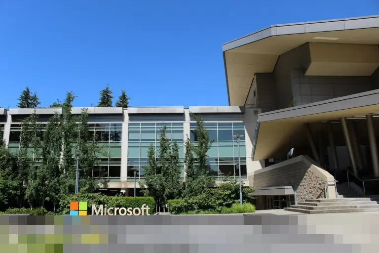 Microsoft Bakar Rp 114 Triliun untuk Ponsel yang Kini Punah: Kisah Tragis Ambisi Teknologi