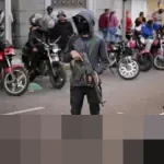 Milisi Bersenjata Venezuela Periksa Ponsel Warga di Caracas, Redam Perayaan Penggulingan Maduro