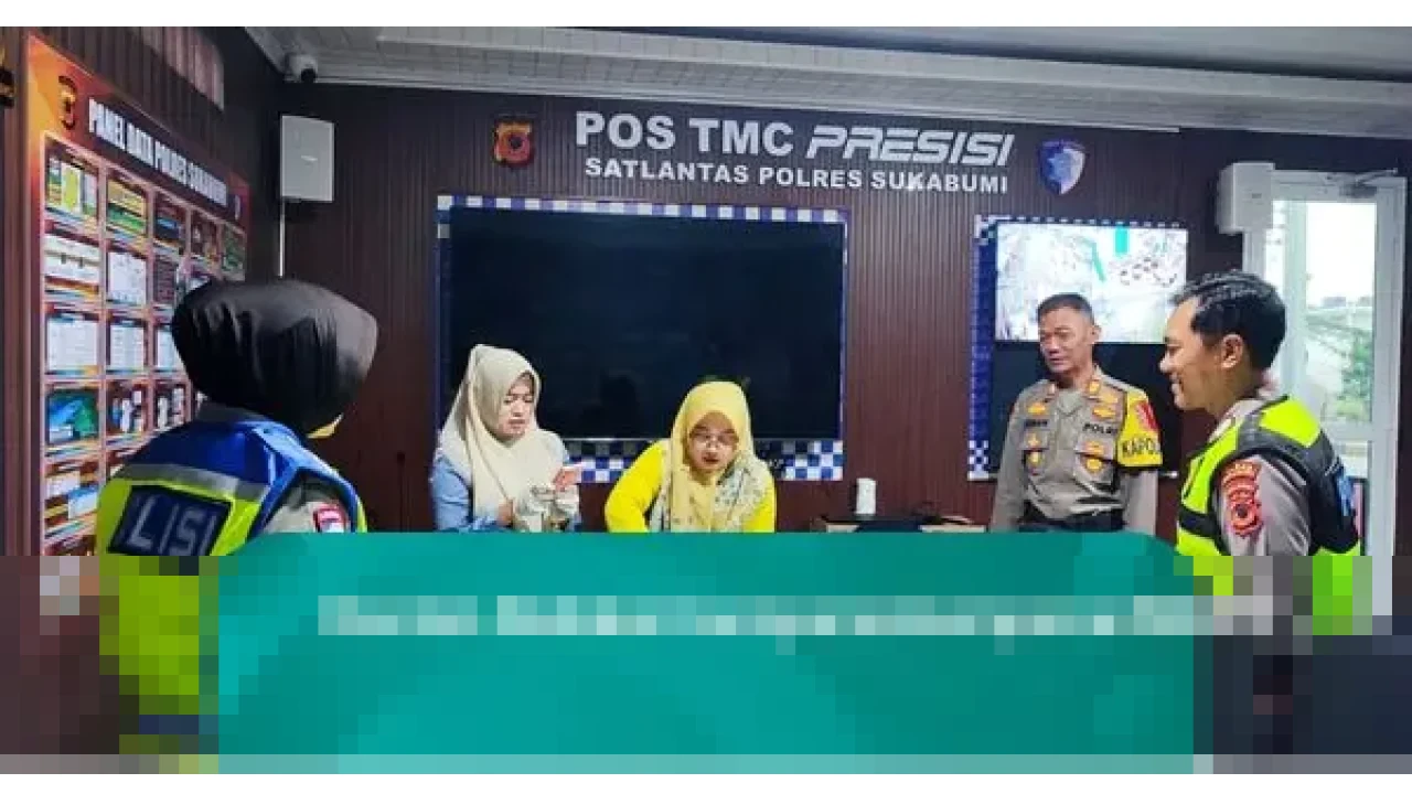 Momen Dramatis: Ibu Muda Melahirkan Bayi Laki-laki di Pos Pengamanan Nataru Sukabumi Momen Dramatis: Ibu Muda Melahirkan Bayi Laki-laki di Pos Pengamanan Nataru Sukabumi