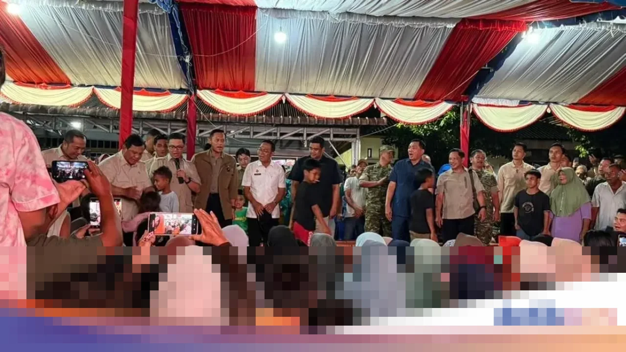 Momen Haru Pergantian Tahun: Prabowo Ajak Korban Bencana Tapsel Lantunkan ‘Tanah Airku’