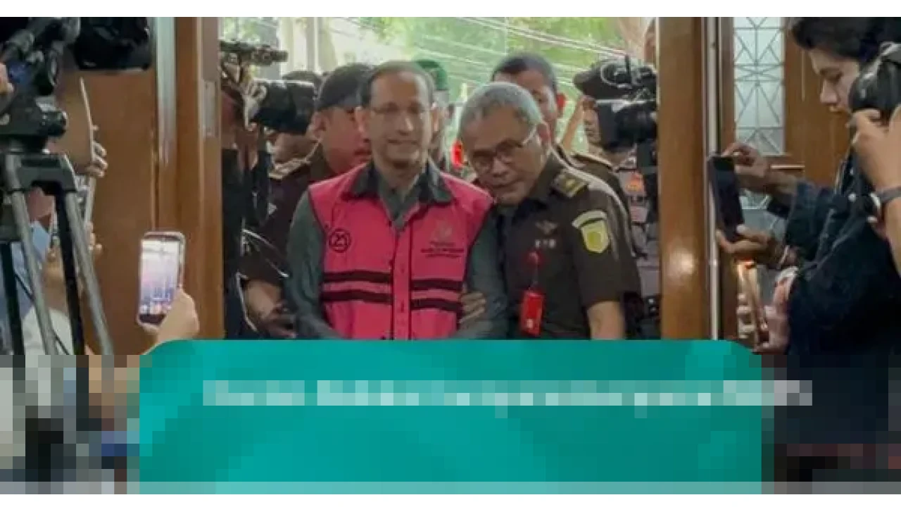Nadiem Makarim Kenakan Rompi Tahanan dan Borgol, Hadapi Sidang Perdana Korupsi Laptop Chromebook