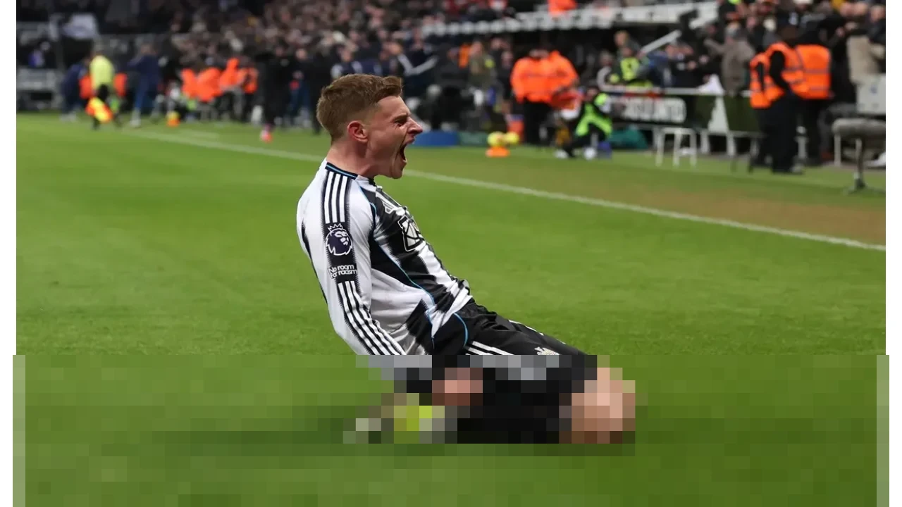 Newcastle United Pesta Gol di Injury Time, Leeds United Tumbang 4-3 dalam Laga Sengit Liga Primer