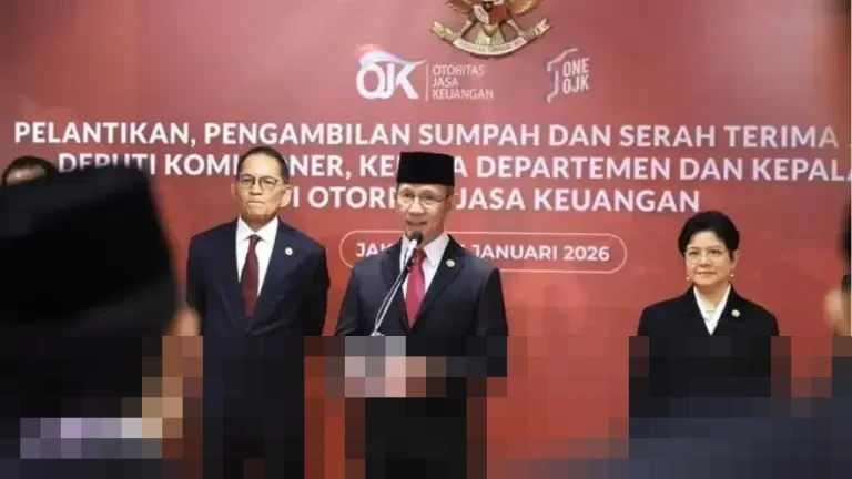 OJK Lantik 13 Pejabat Baru, Perkuat Integritas dan Profesionalisme Sektor Jasa Keuangan