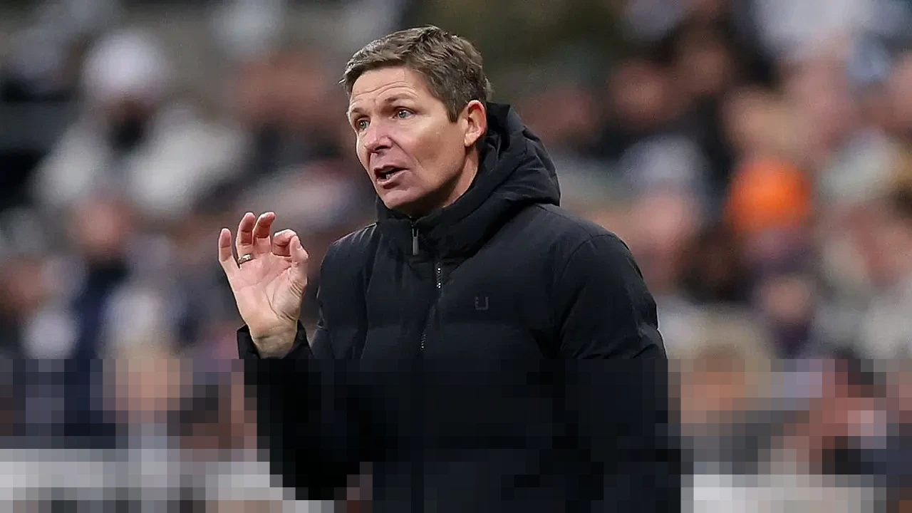 Oliver Glasner Tegas: “Saya Manajer Crystal Palace,” Bungkam Rumor ke Manchester United