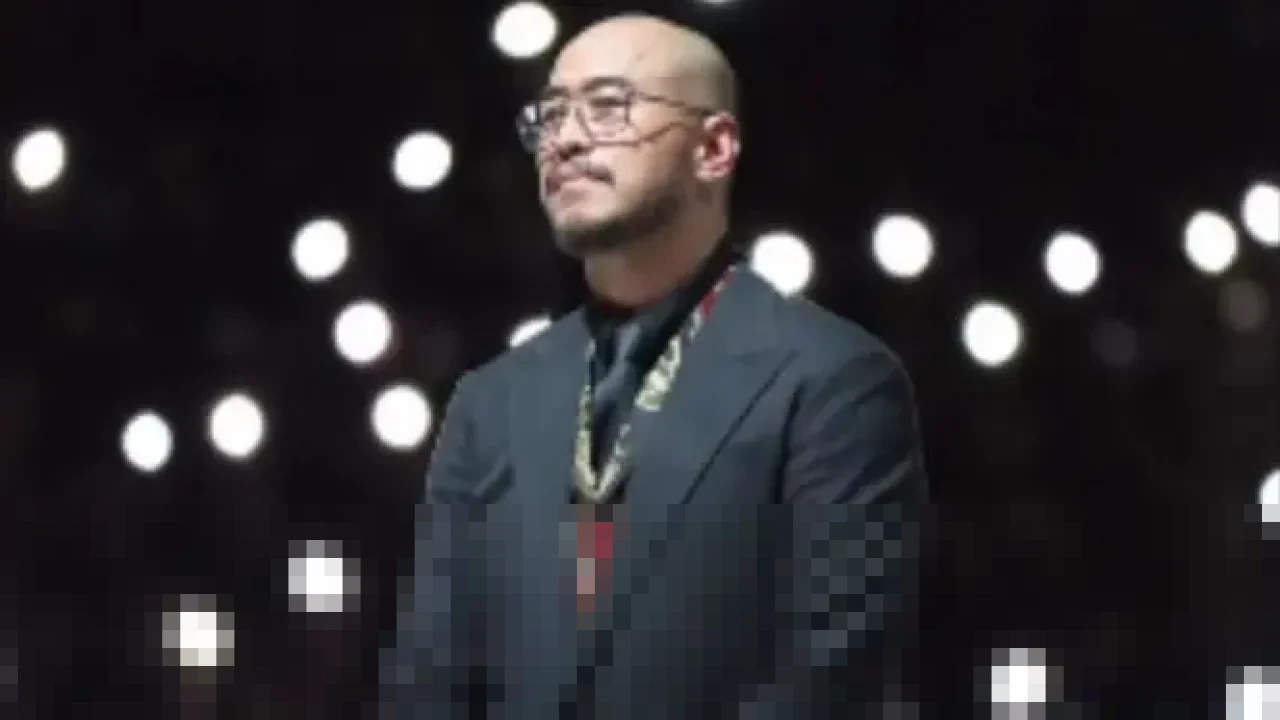 Pandji Pragiwaksono Ungkap ‘Pernyataan Pamungkas’ untuk Bahas Politik di Panggung Stand Up Pandji Pragiwaksono Ungkap ‘Pernyataan Pamungkas’ untuk Bahas Politik di Panggung Stand Up