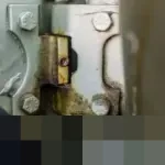 Panduan Lengkap Mengatasi Karat pada Engsel Pintu Mobil: Cegah Kerusakan Komponen Vital dan Bunyi Mengganggu