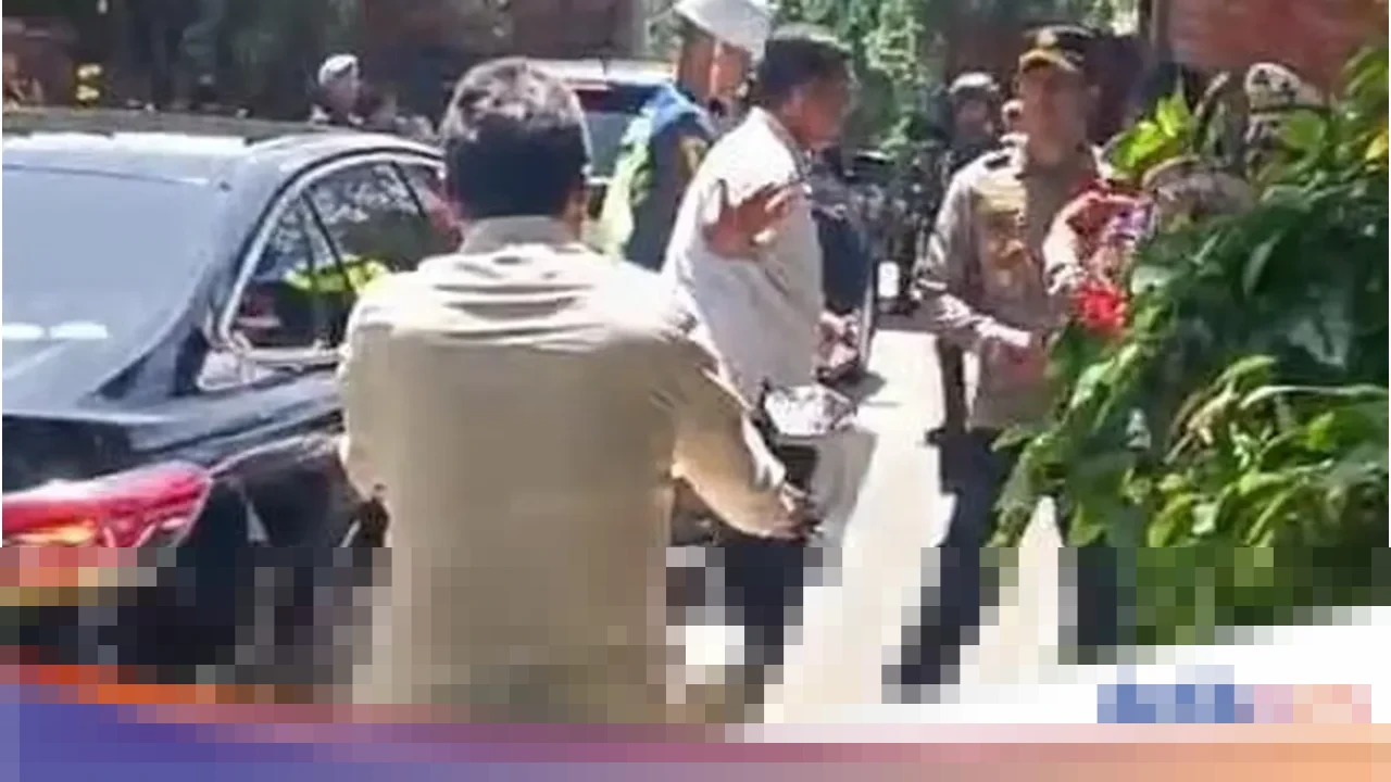 Para Menteri Kabinet Merah Putih Hadiri Retret Kedua di Hambalang, Trenggono Terekam Naik Motor Para Menteri Kabinet Merah Putih Hadiri Retret Kedua di Hambalang, Trenggono Terekam Naik Motor