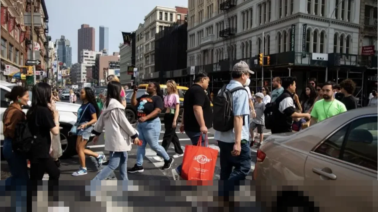 PBB: Pertumbuhan Ekonomi Global Melambat ke 2,7% di 2026, Tarif Trump Jadi Pemicu Utama