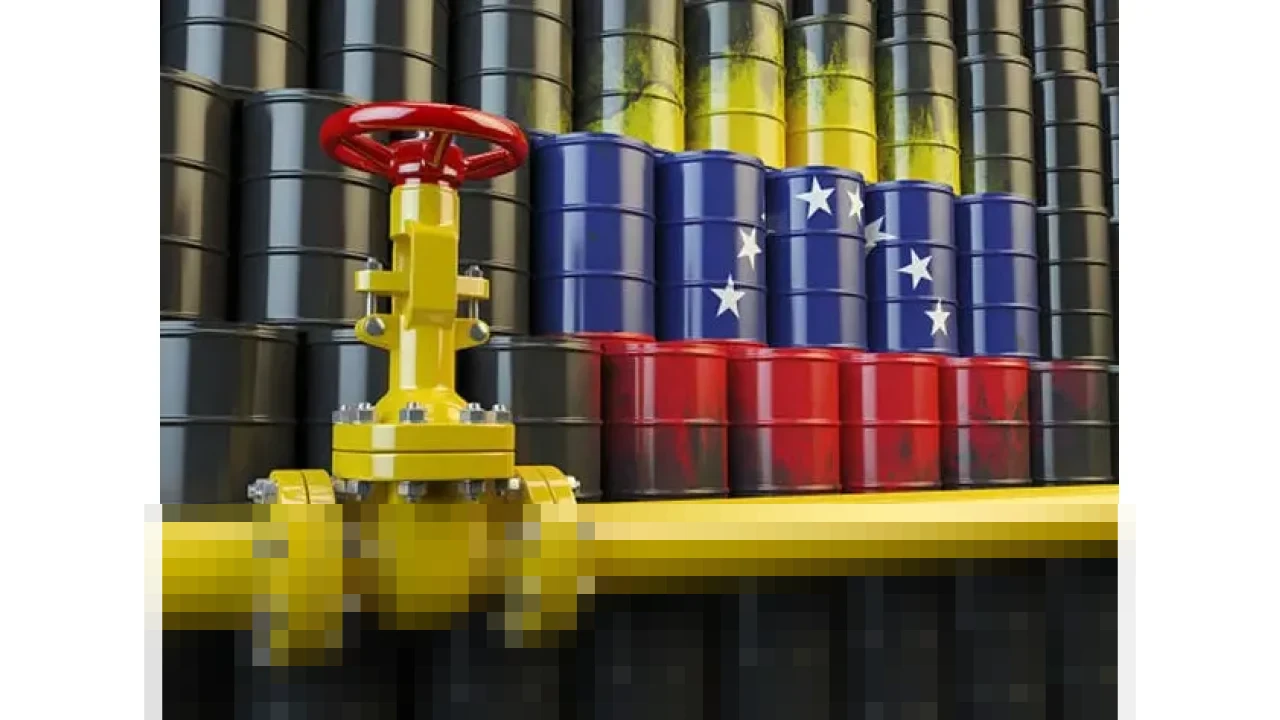 Pejabat AS Sinyalkan Perusahaan Minyak Wajib Reinvestasi di Venezuela untuk Klaim Kompensasi Aset