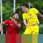 Pemain Persenus Hasanudin Malawat Tinju Lawan hingga KO di Liga 4, Wasit Beri Kartu Merah