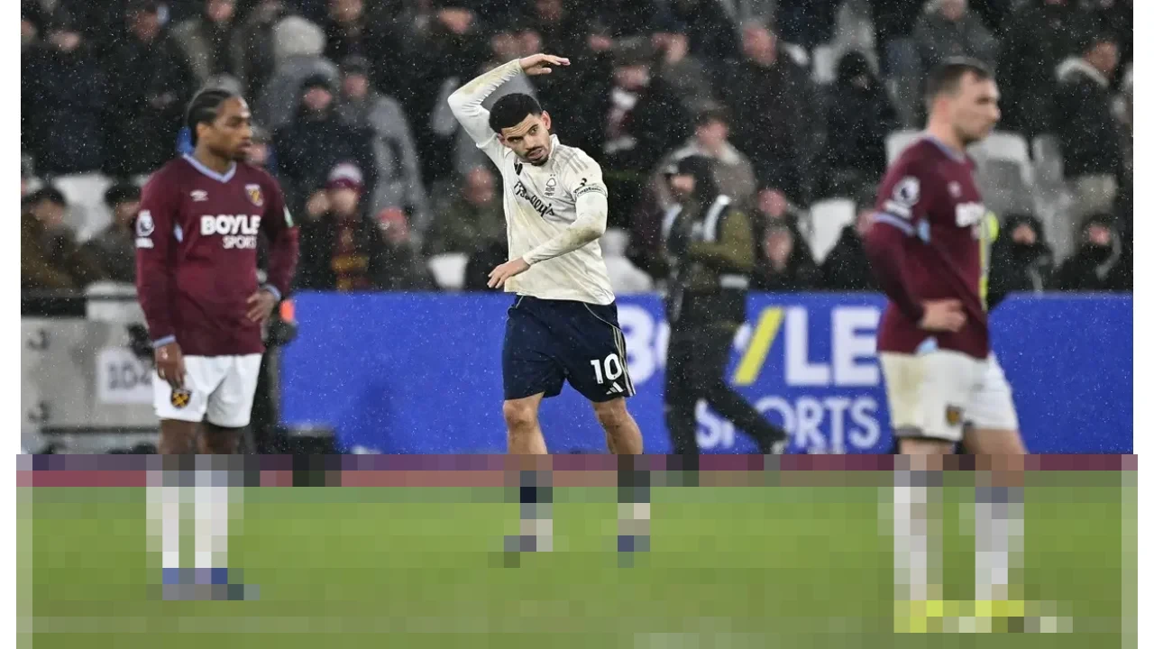 Penalti Larut Morgan Gibbs-White Kunci Kemenangan Nottingham Forest atas West Ham 2-1