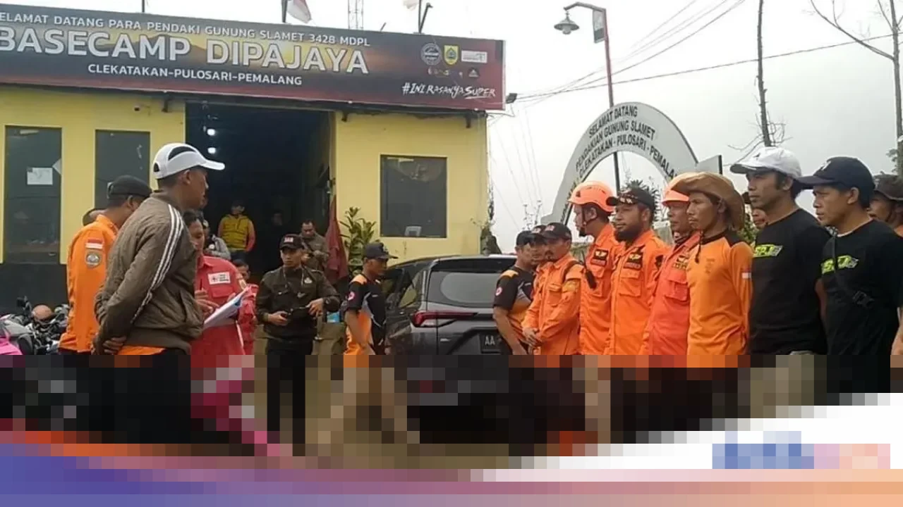 Pencarian Syafiq Ridhan Ali Razan di Gunung Slamet Memasuki Hari Keempat, Puluhan Warga dan Relawan Turun Tangan