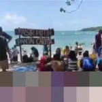 Pengelola: “Kunjungan Wisata Pantai Carita Anjlok 40 Persen Saat Nataru Akibat Cuaca Ekstrem”