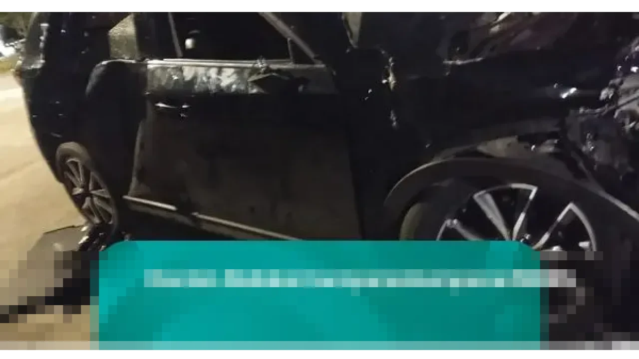 Pengemudi Mazda CX-5 Tabrak 3 Motor dan Pejalan Kaki di Tambora, Kabur hingga Terserempet Kereta di Mangga Dua, 1 Tewas