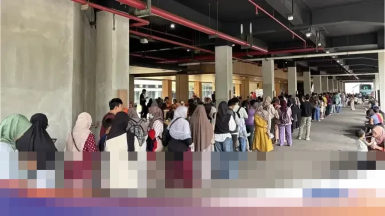 Pengunjung Planetarium TIM Keluhkan Antrean Tiket OTS Kacau, Pengelola Ungkap Keterbatasan Kuota