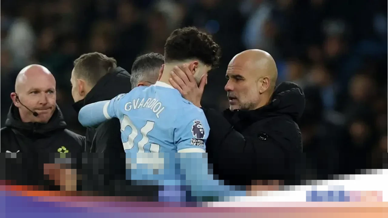 Pep Guardiola: “Tentu Saja Saya Pusing Melihat Ini,” Soroti Krisis Cedera Bek Manchester City