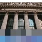 Pernyataan Trump Tekan Wall Street: S&P 500 dan Dow Jones Terkoreksi dari Rekor