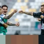 Persebaya Taklukkan Malut United 2-0, Debut Manis Bernardo Tavarez Diwarnai Dua Gol Gali Freitas