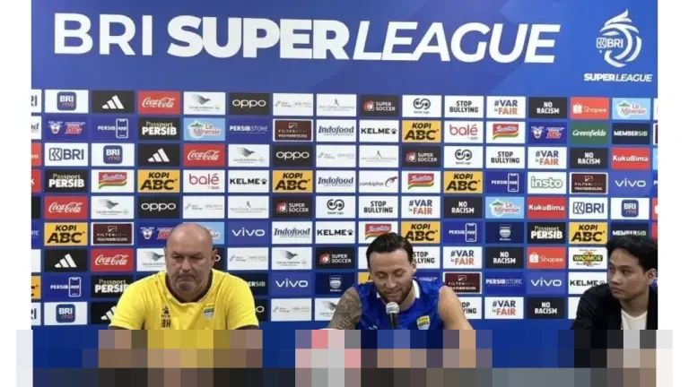 Persib Bandung Unggul Rekor Pertemuan, Siap Hadapi Persija di GBLA Sore Ini Persib Bandung Unggul Rekor Pertemuan, Siap Hadapi Persija di GBLA Sore Ini