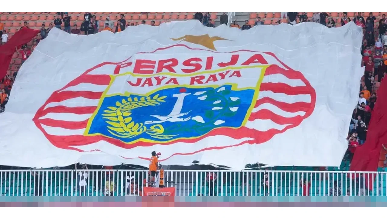 Persija Jakarta Pinjamkan Tiga Pemain Muda: Bambang Pamungkas Harap Mereka Matang Hadapi Tekanan Kompetisi