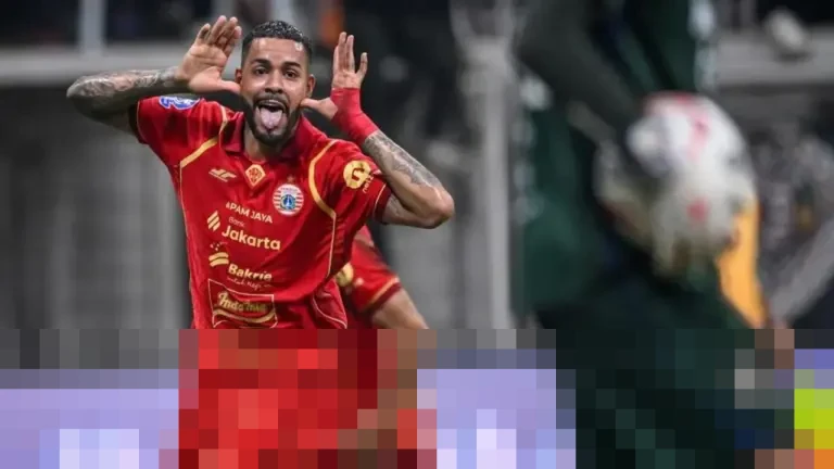 Persija Pertimbangkan Simpan Dua Bintangnya Lawan Persijap Demi Laga Krusial Kontra Persib Persija Pertimbangkan Simpan Dua Bintangnya Lawan Persijap Demi Laga Krusial Kontra Persib