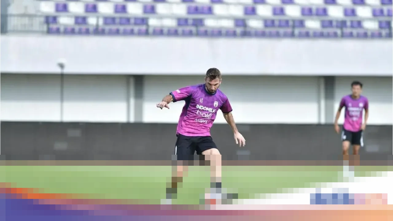 Persita Tangerang Resmi Rekrut Ramon Bueno, Eks Gelandang Persija Kembali ke Super League 2025/26 Persita Tangerang Resmi Rekrut Ramon Bueno, Eks Gelandang Persija Kembali ke Super League 2025/26