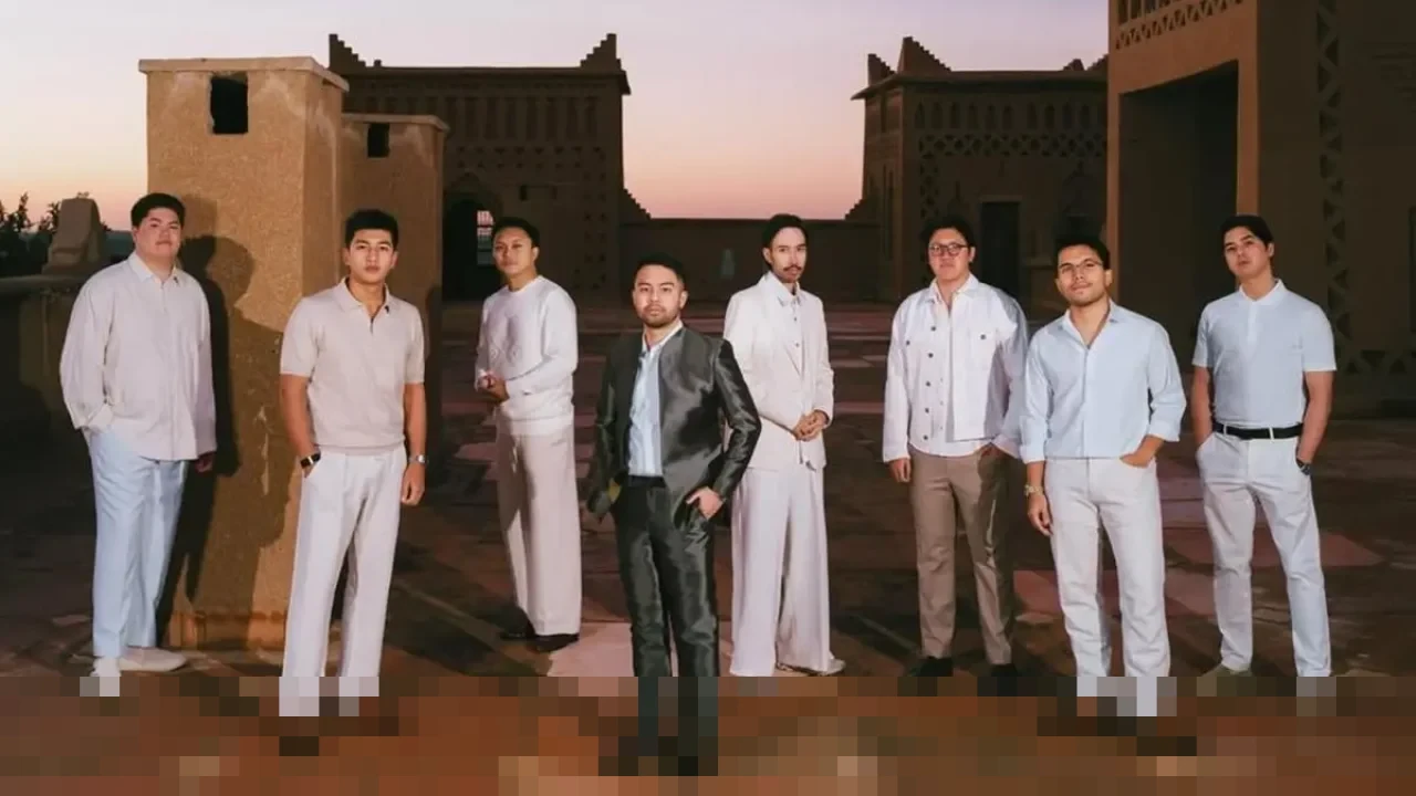 Pesta Jelang Pernikahan Ranggaz Laksmana di Maroko Bertabur Bintang, Penampilan Vidi Aldiano Curi Perhatian Pesta Jelang Pernikahan Ranggaz Laksmana di Maroko Bertabur Bintang, Penampilan Vidi Aldiano Curi Perhatian