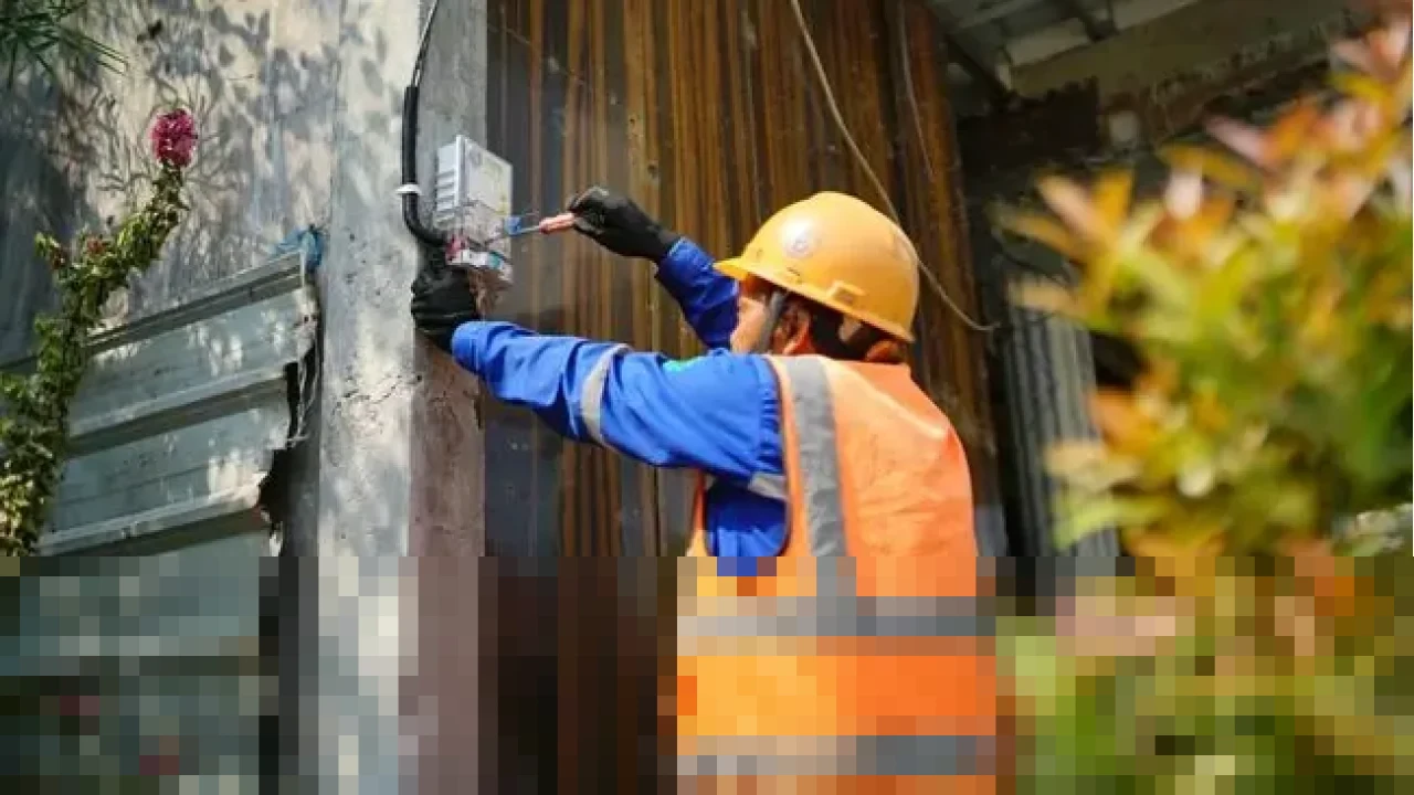 PLN Gelar Promo ‘Tahun Baru Energi Baru’, Diskon 50% Tambah Daya Listrik via PLN Mobile