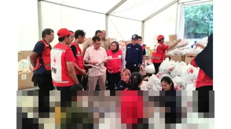 PMI Siapkan 2.500 Ton Bantuan Logistik Pendidikan dan Rehabilitasi untuk Korban Bencana Sumatera