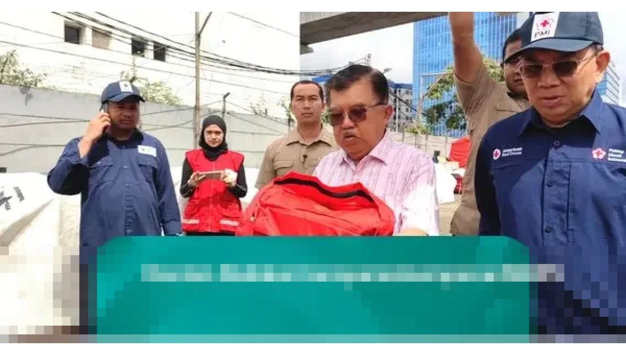 PMI Siapkan 2.500 Ton Logistik untuk Rehabilitasi dan Pendidikan di Sumatera