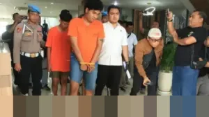 Polres Gresik Tangkap Tiga Gangster Kampungan Usai Lakukan Kekerasan dan Perampasan di Dua Kecamatan