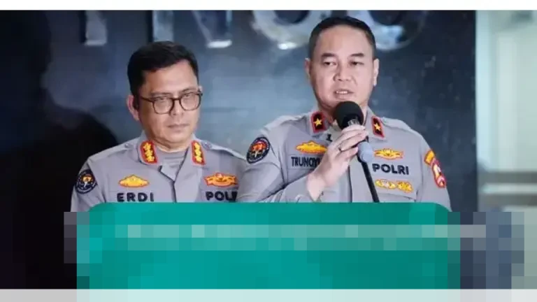 Polri Pastikan Seluruh Jajaran Pedomani KUHP dan KUHAP Baru yang Resmi Berlaku Hari Ini
