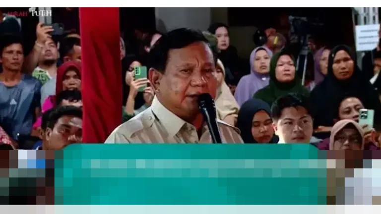 Prabowo: “Karena Cuaca, Saya Dialihkan ke Tapanuli Selatan,” Batal Rayakan Tahun Baru di Aceh