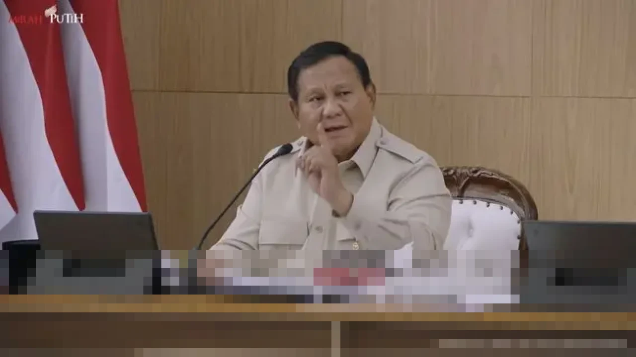 Prabowo Perintahkan Percepatan Elektrifikasi: 5.700 Desa Target Teraliri Listrik Tahun 2026