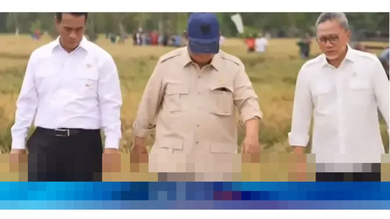 Prabowo Subianto Pastikan Indonesia Swasembada Pangan Usai Pantau Panen Raya di Karawang