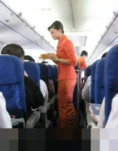 Pramugari Gadungan Gelagapan Saat Ditanya Kru Batik Air, Terungkap Motif Menyenangkan Orang Tua