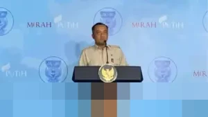 Prasetyo Hadi: “Prabowo Evaluasi MBG, Soroti 15 Insiden Tak Diinginkan”