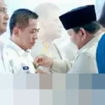 Presiden Prabowo Anugerahi Bupati Karawang Satyalancana Wira Karya atas Kontribusi Pertanian Nasional