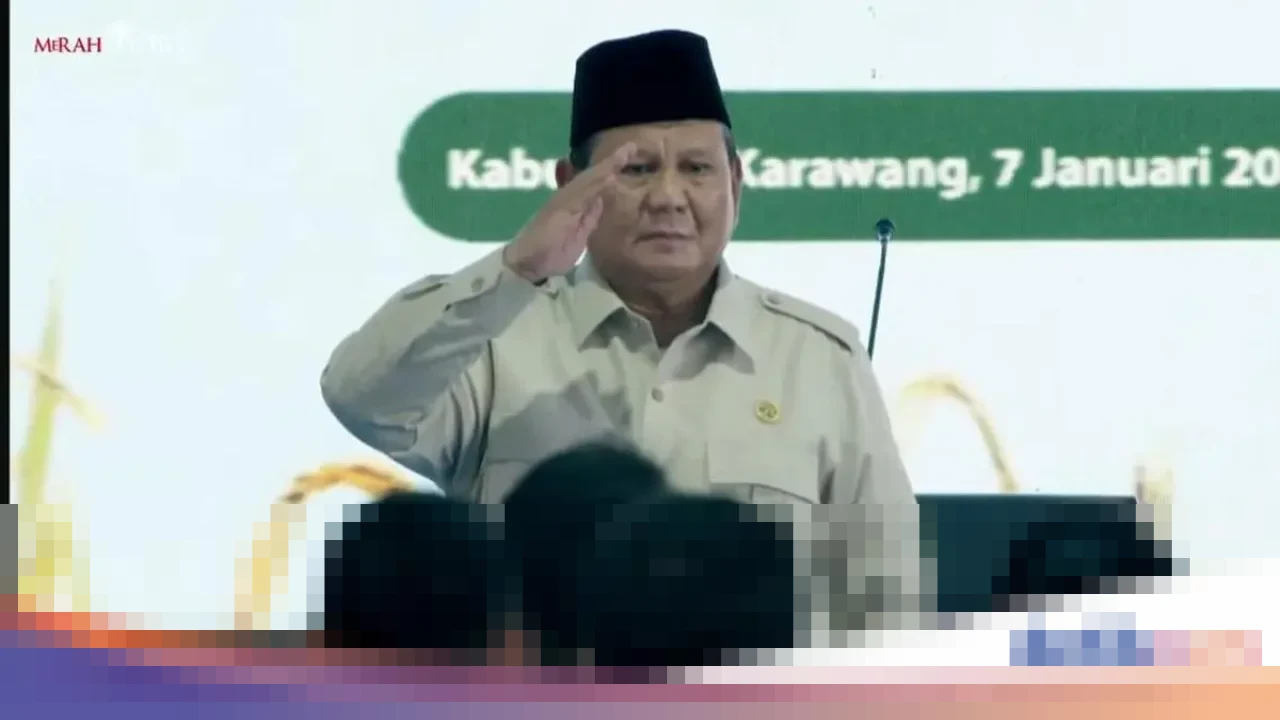 Presiden Prabowo Beri Hormat Militer ke Petani di Karawang: “Saya Hormat ke Kalian, Swasembada Pangan Tercapai”