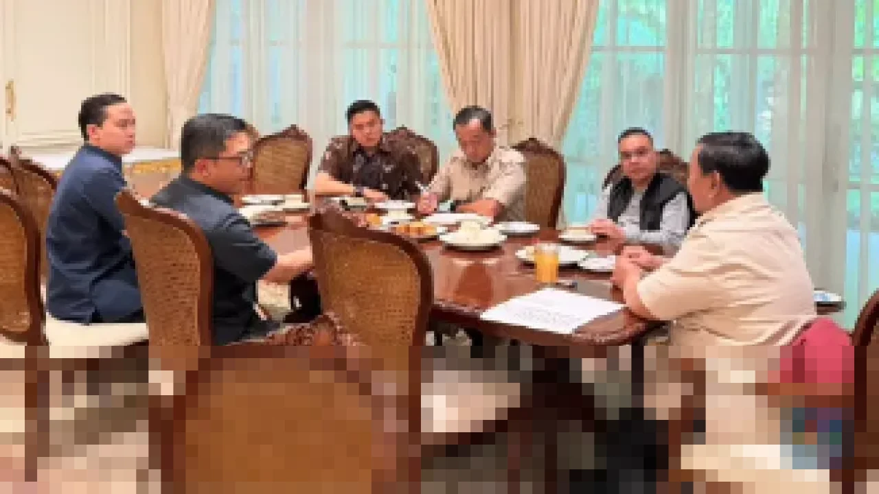 Presiden Prabowo Pimpin Rapat Khusus dengan Empat Pejabat Tinggi, Bahas Laporan Pascabencana dan Penugasan Awal Tahun