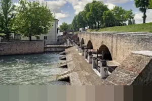 Pria 29 Tahun Tewas Terbakar di Denpasar, Diduga Terjebak Api Saat Tidur Pakai Headset