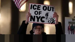 Protes Massif Guncang New York: Warga AS Kecam Penembakan Fatal oleh Agen Imigrasi