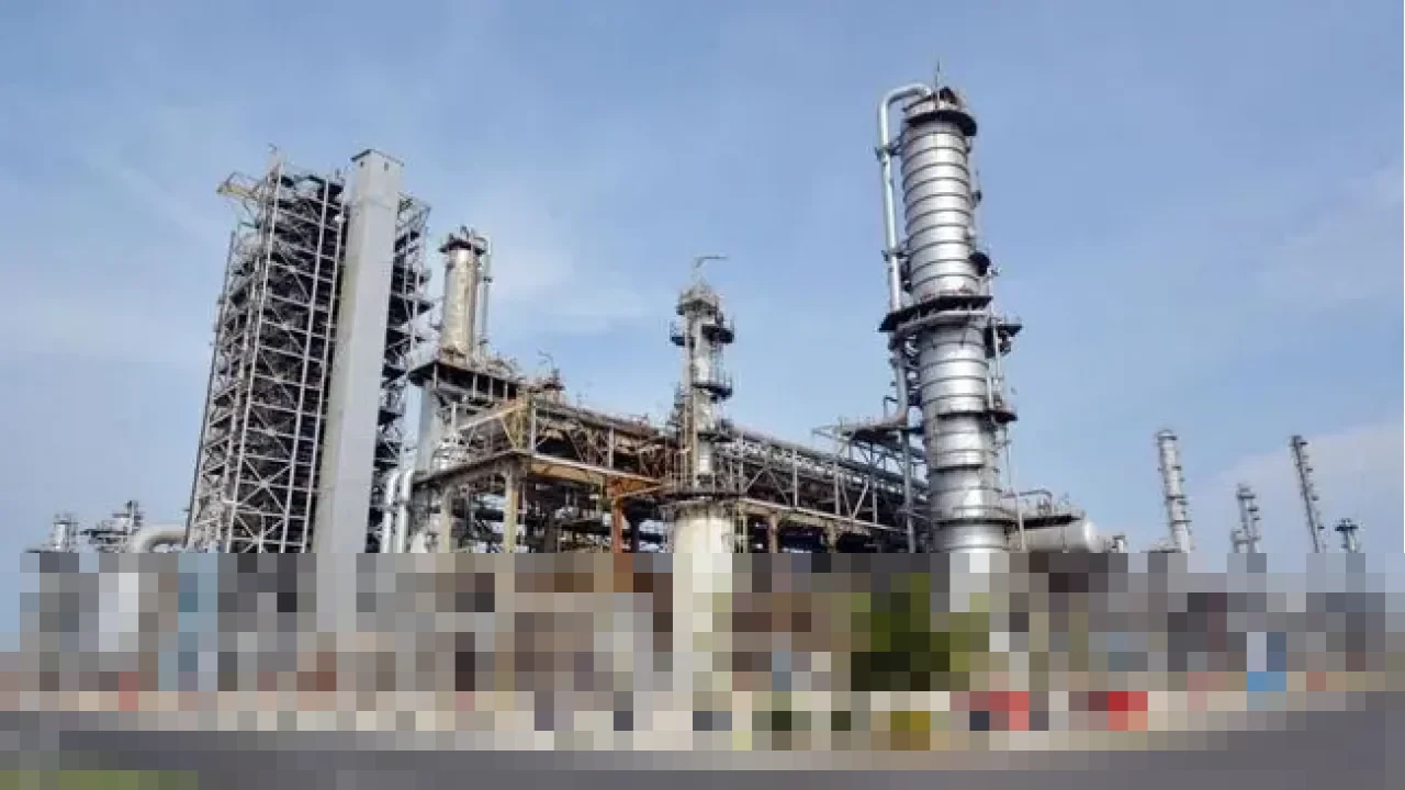 PT Kilang Pertamina Internasional Lampaui Target 2025: Olah Lebih 300 Juta Barel Minyak Mentah dan Sukses Dekarbonisasi PT Kilang Pertamina Internasional Lampaui Target 2025: Olah Lebih 300 Juta Barel Minyak Mentah dan Sukses Dekarbonisasi