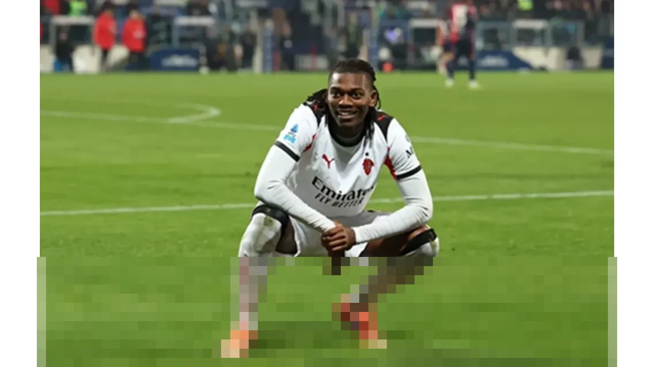 Rafael Leao Puji Mentalitas Bartesaghi di Posisi Baru: ‘Dia Bisa Lakukan Hal Besar di Milan’